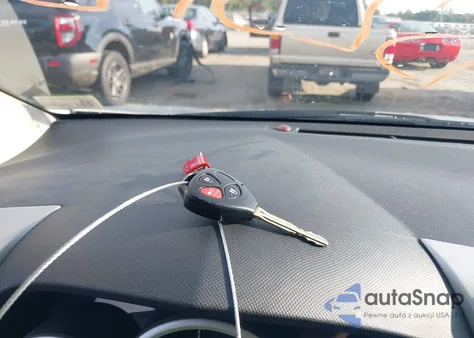 2009 Toyota Matrix S from USA, damaged, VIN 2T1LE40E29C010033